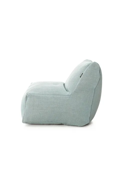 Dotty Medium – Pastel Blue